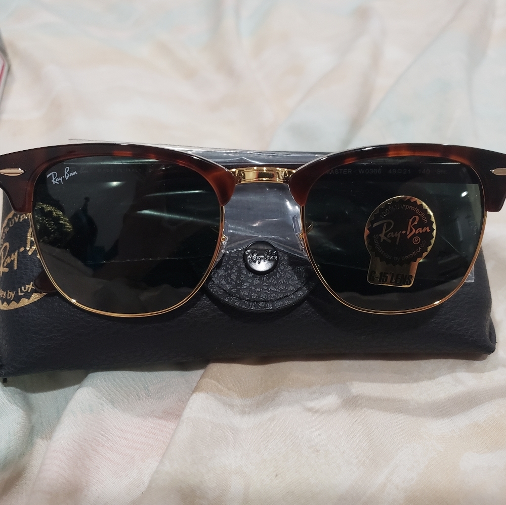 Ray Ban